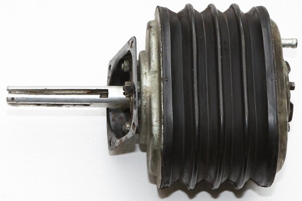 Bremskraftverstärker Tschaika GAZ13 neu.