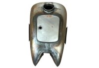 Benzintank K750 M72 Ural Dnepr Unbehandelt, mit Fach.
