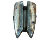 Benzintank K750 M72 Ural Dnepr Unbehandelt, mit Fach.