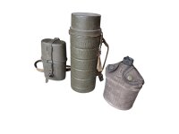Feldflaschen Satz mit Halter und Gurt Depotware