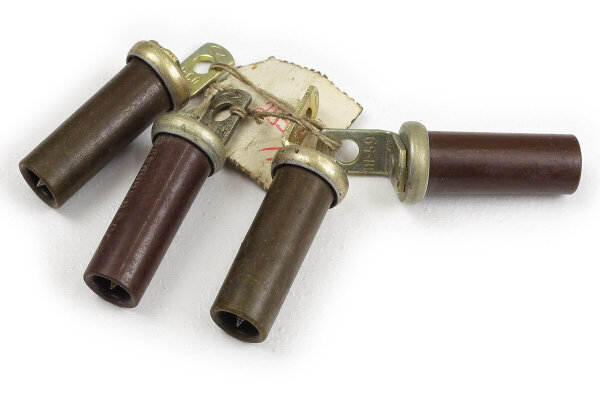 Kerzenstecker original GAZ69, GAZ21. Satz.