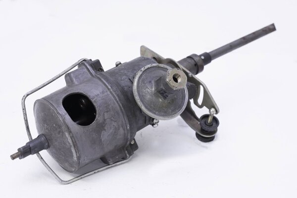 Zündverteiler GAZ69 komplett funkentstört nagelneu.