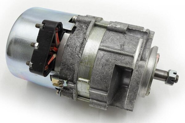 Lichtmaschine 150 Watt 12V Ural, Dnepr Original, neu!